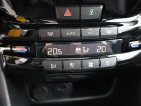 Peugeot 2008 1.2 PureTech GT-Line thumbnail 19