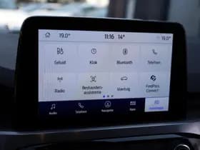 Ford Kuga 2.5 PHEV Titanium X thumbnail 28