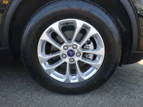 Ford Kuga 2.5 PHEV Titanium X thumbnail 4