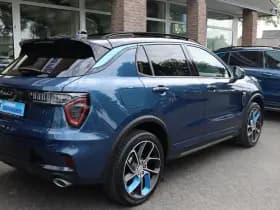 Lynk & Co 01 1.5 STUURVERWARMING MY23 thumbnail 2