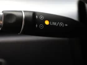 Mercedes-Benz E-Klasse Estate 200 Business thumbnail 15