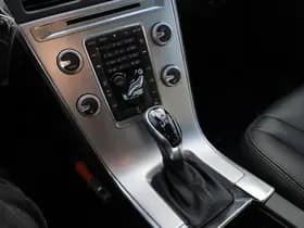 Volvo XC60 2.0 T5 FWD Polar+ thumbnail 17