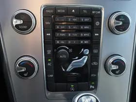 Volvo XC60 2.0 T5 FWD Polar+ thumbnail 18