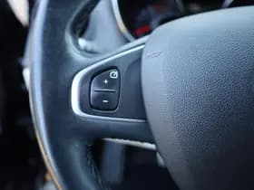 Renault Captur 1.2 TCe Initiale Paris thumbnail 11