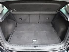 Volkswagen Golf thumbnail 22