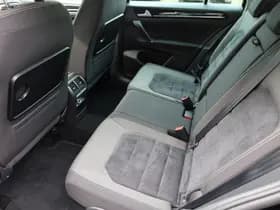 Volkswagen Golf thumbnail 8