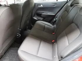 Kia Picanto thumbnail 8