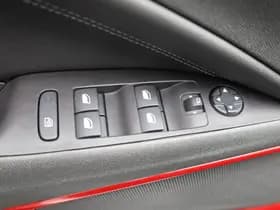 Opel Crossland thumbnail 18