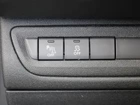 Peugeot 208 thumbnail 16