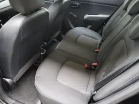 Hyundai i10 thumbnail 6