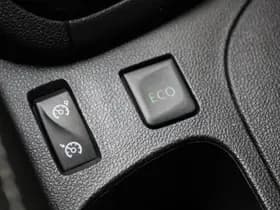 Renault Clio thumbnail 17