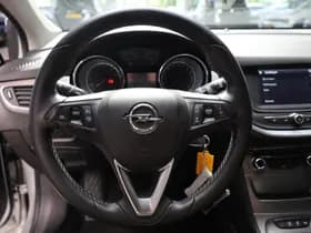 Opel Astra thumbnail 12