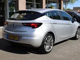 Opel Astra thumbnail 3