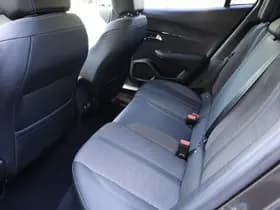Peugeot 2008 thumbnail 7