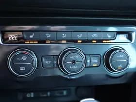 Volkswagen Tiguan thumbnail 21