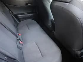 Toyota C-HR thumbnail 31
