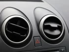 Nissan Qashqai thumbnail 16