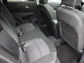 Nissan Qashqai thumbnail 23