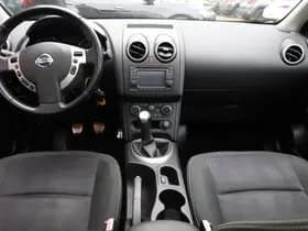 Nissan Qashqai thumbnail 4