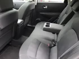Nissan Qashqai thumbnail 6
