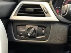 BMW 3 Serie Touring 320d High Executive thumbnail 25