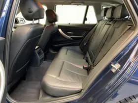 BMW 3 Serie Touring 320d High Executive thumbnail 36