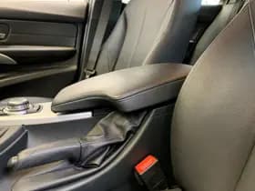 BMW 3 Serie Touring 320d High Executive thumbnail 38