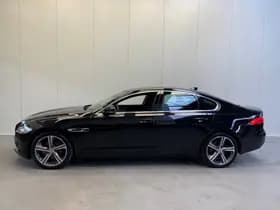 Jaguar XF 2.0t Prestige thumbnail 3