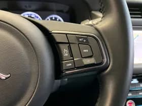 Jaguar XF 2.0t Prestige thumbnail 29