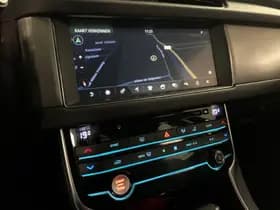 Jaguar XF 2.0t Prestige thumbnail 36