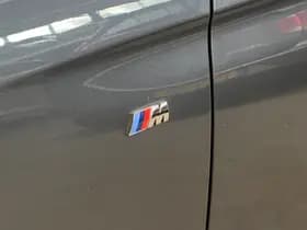 BMW 3 Serie Touring 318i M Sport Black Edition thumbnail 16