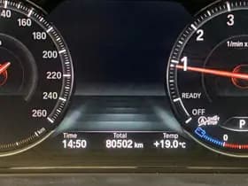 BMW 3 Serie Touring 318i M Sport Black Edition thumbnail 6