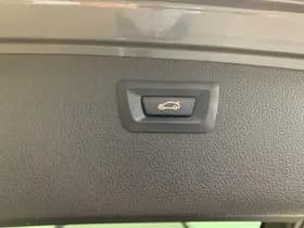 BMW 3 Serie Touring 318i M Sport Black Edition thumbnail 53