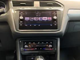 Volkswagen Tiguan 1.5 TSI Elegance thumbnail 37