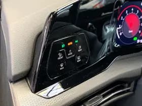 Volkswagen Golf 2.0 GTI 245PK thumbnail 35