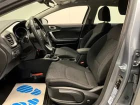 Kia Ceed Sportswagon 1.0 T-GDi DynamicLine thumbnail 2