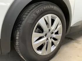 Peugeot 3008 1.2 Turbo 131PK PureTech Blue Lease Executive thumbnail 17