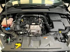 Ford FOCUS Wagon 1.0 ST-Line thumbnail 9