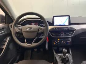 Ford Focus 1.0 EcoBoost Trend Edition Business thumbnail 4