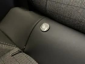 Peugeot 208 1.2 PureTech Allure 100PK thumbnail 36