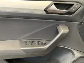 Volkswagen T-Roc Cabrio 1.0 TSI Style thumbnail 26