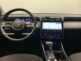 Hyundai Tucson 1.6 T-GDI MHEV Comfort Smart thumbnail 4