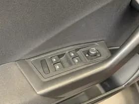 Volkswagen T-Roc Cabrio 1.0 TSI Style 115Pk thumbnail 31