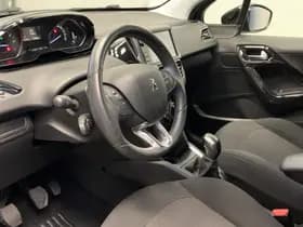 Peugeot 208 1.2 PureTech Signature thumbnail 32