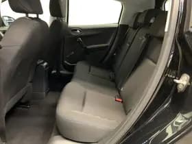 Peugeot 208 1.2 PureTech Signature thumbnail 35