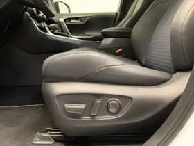 Toyota RAV4 2.5 Hybrid Style thumbnail 38