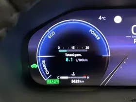 Toyota RAV4 2.5 Hybrid Style thumbnail 6