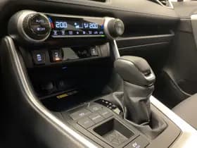 Toyota RAV4 2.5 Hybrid Style thumbnail 8