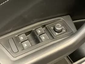 Volkswagen T-Roc Cabrio 1.0 TSI Style thumbnail 30