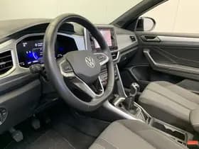 Volkswagen T-Roc Cabrio 1.0 TSI Style thumbnail 36